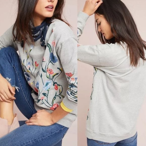 Sundry Tops - SUNDRY Embroidered Sweatshirt Floral Crew neck size 1